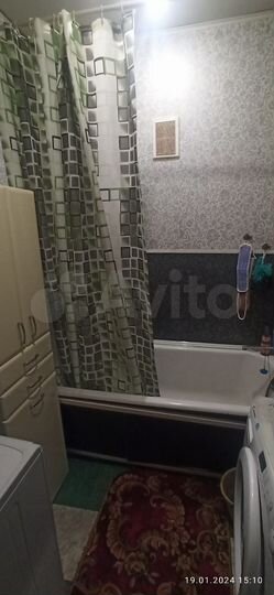 Комната 20 м² в 3-к., 2/4 эт.