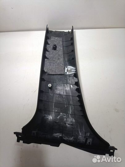 Обшивка стойки кузова правая Lexus RX, III