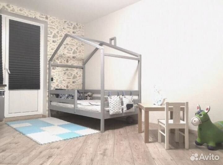 Детская кровать новая с бортиком