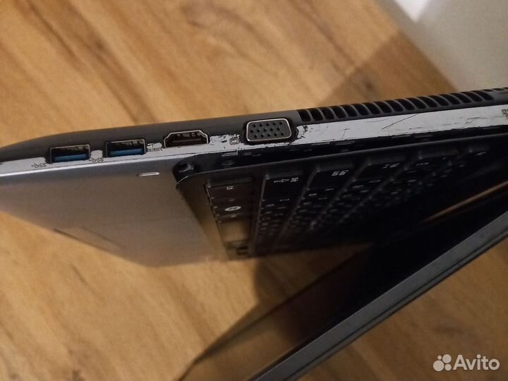 Ноутбук Samsung NP355V5C на запчасти