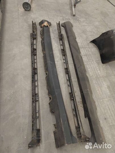 Комплект накладок порогов Mercedes glc