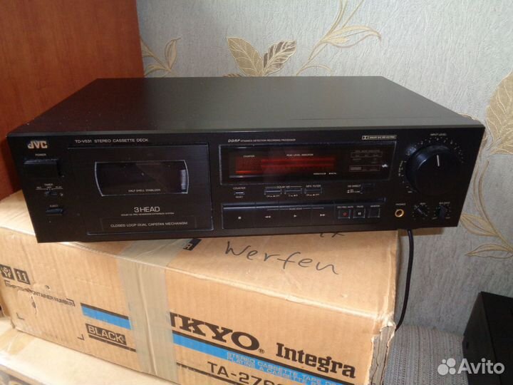 Кассетная дека JVC