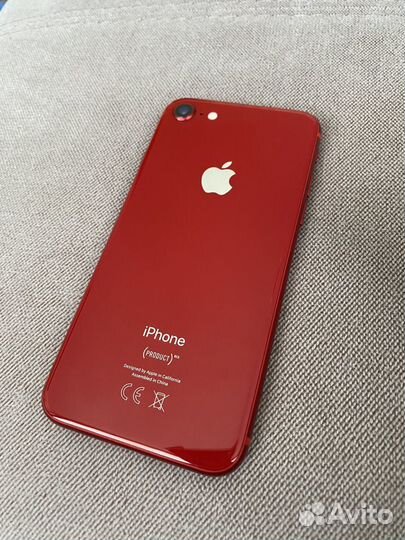 iPhone 8, 64 ГБ