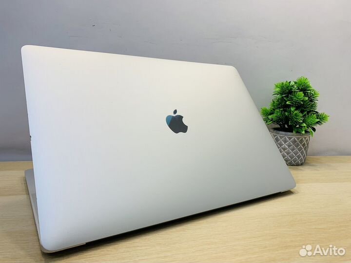 Apple MacBook Pro 15 2017