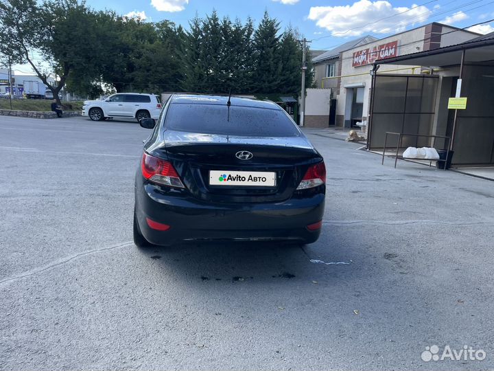 Hyundai Solaris 1.6 AT, 2013, 228 000 км