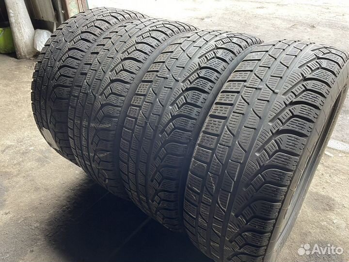 Pirelli Scorpion Winter 225/60 R17