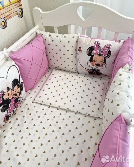 Комплект в кроватку для девочки