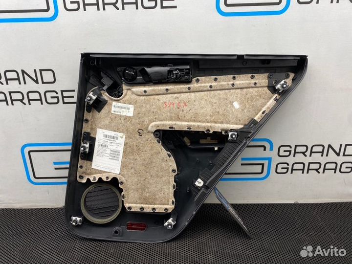 Обшивка двери задняя левая Volkswagen Tiguan 5N2