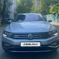 Volkswagen Passat 2.0 AMT, 2019, 158 000 км, с пробегом, цена 2 730 000 руб.