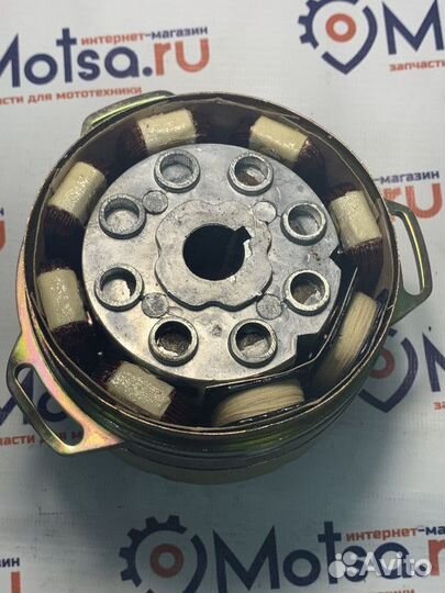 Генератор Минск Восход 14В65Вт (43.3701) (выдает 9