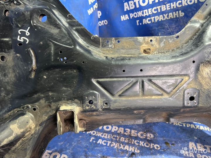 Передний подрамник Peugeot 308 хэтчбек EP6C 2012