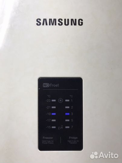 Холодильник Samsung No Frost Digital Inverter