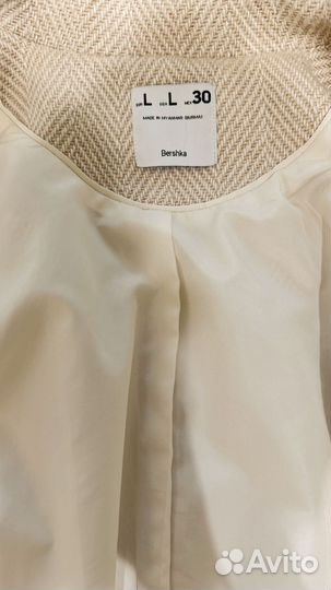 Пальто женское Bershka