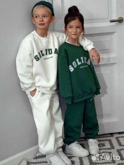 Костюм подростковый новый