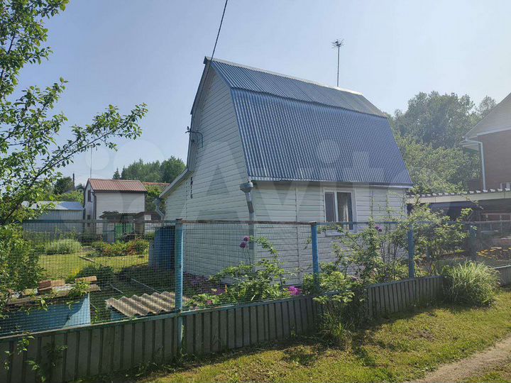 Дача 34,4 м² на участке 5,2 сот.