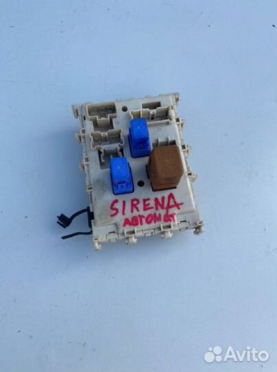 Блок предохранителей Nissan Serena C24 QR20DE 2001