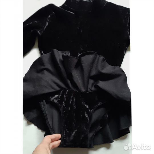 Костюм для фигурного катания на девочку 4-6 лет