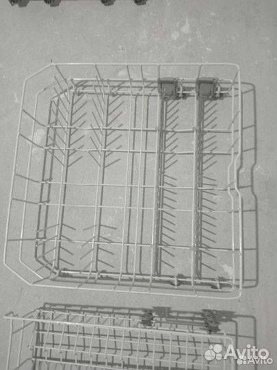Корзины посудомоечных машин