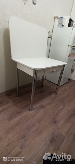 Кухонный стол раскладной новый