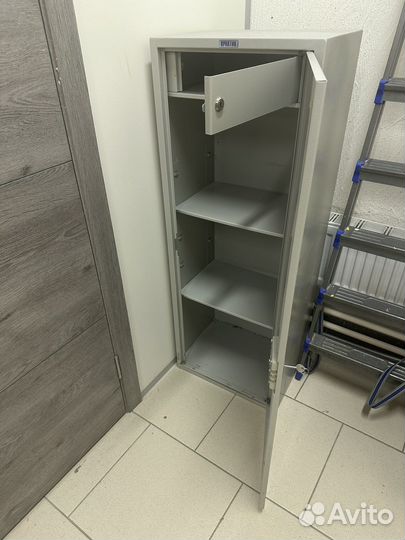 Бухгалтерский шкаф практик SL-125T