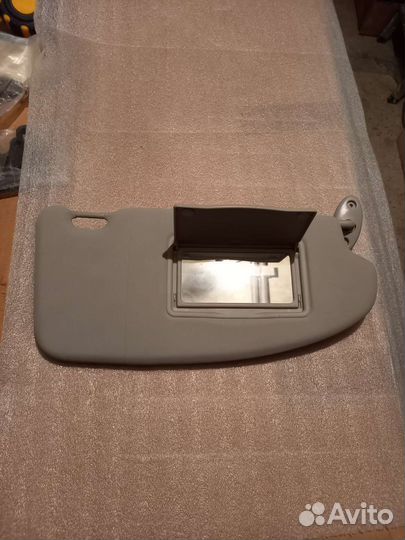 Солнцезащитный козырек правый ford focus 2