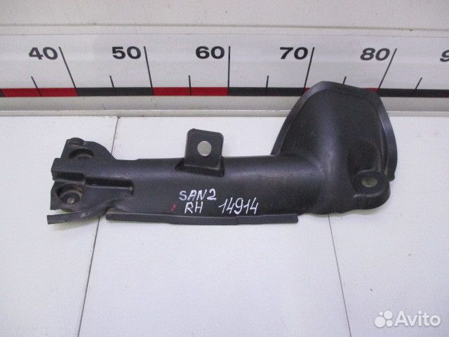 Пыльник кузова наружный Renault Sandero 2 Stepway 5S