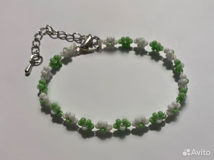 Браслет из бисера