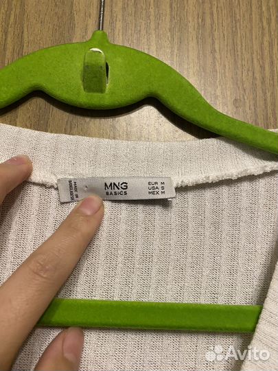 Майка топ mango