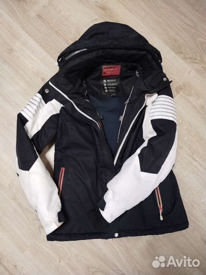 Куртка горнолыжная