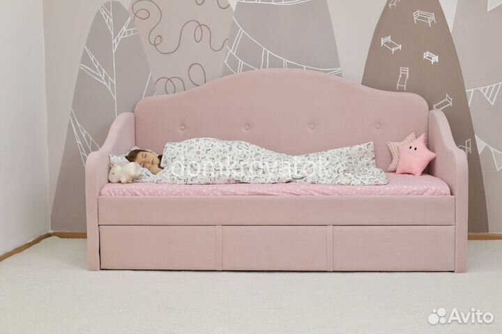 Кровать мягкая Sabrina