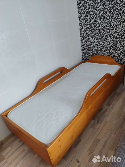Кровать детская