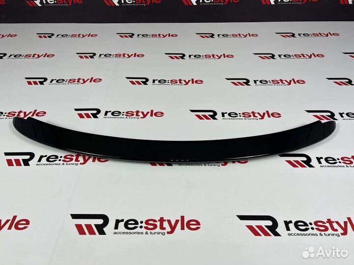 Спойлер Наверх Toyota Vitz 90 Черный