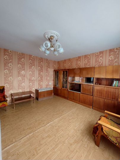 2-к. квартира, 54 м², 10/10 эт.