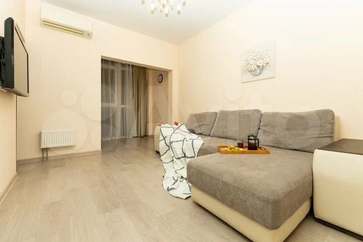 2-к. квартира, 55 м², 8/20 эт.