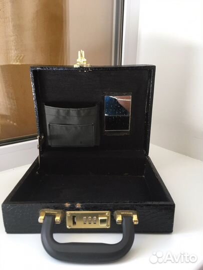 Дипломат 90е