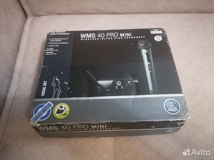 Радио микрофон AKG SR 40 mini pro новый
