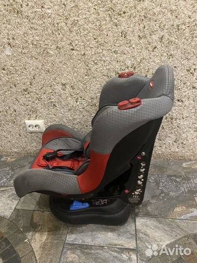 Детское автокресло от 0 до 25 кг