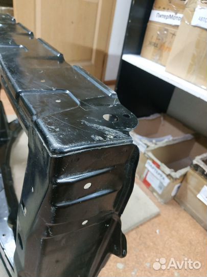 Панель передняя суппорт радиатора Skoda Fabia,Roo