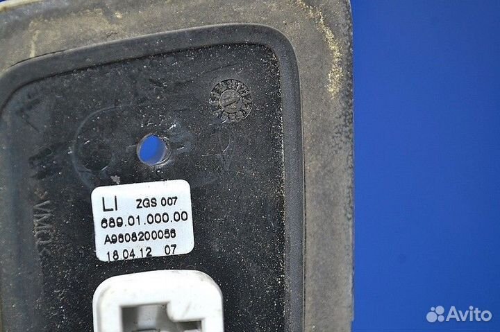 Габаритный фонарь на крышу mercedes-benz Actros MP