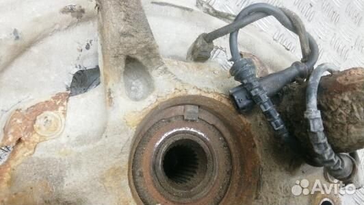 Ступица передняя левая renault megane 3 (2ST04K901