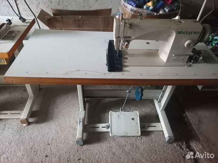 Швейная машина с игольным продвижением