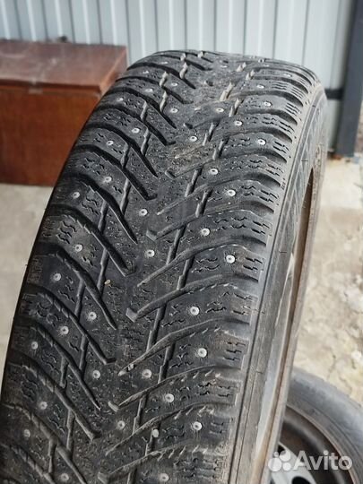 Nokian Tyres Hakkapeliitta 8 185/65 R15