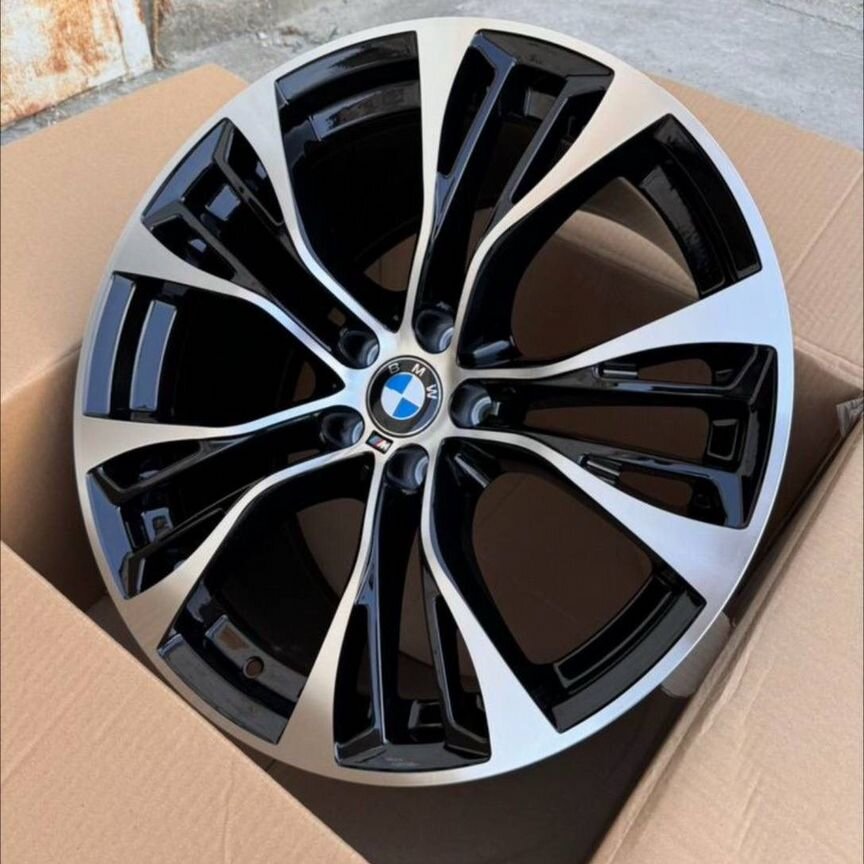 Литые диски Powcan 11×R20 5×120