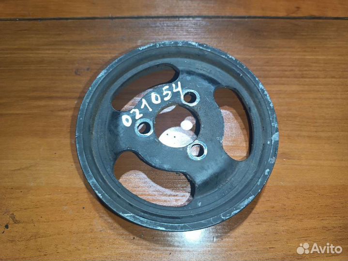 Шкив помпы opel zafira a 2.0 nn