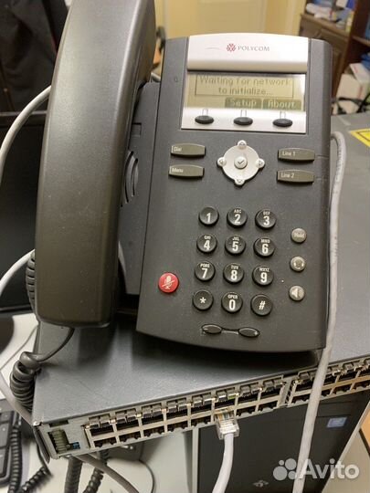 IP-телефон Polycom Soundpoint IP331, IP330