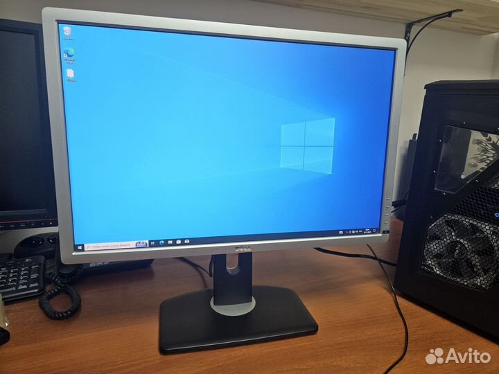 Монитор Dell UltraSharp U2412M