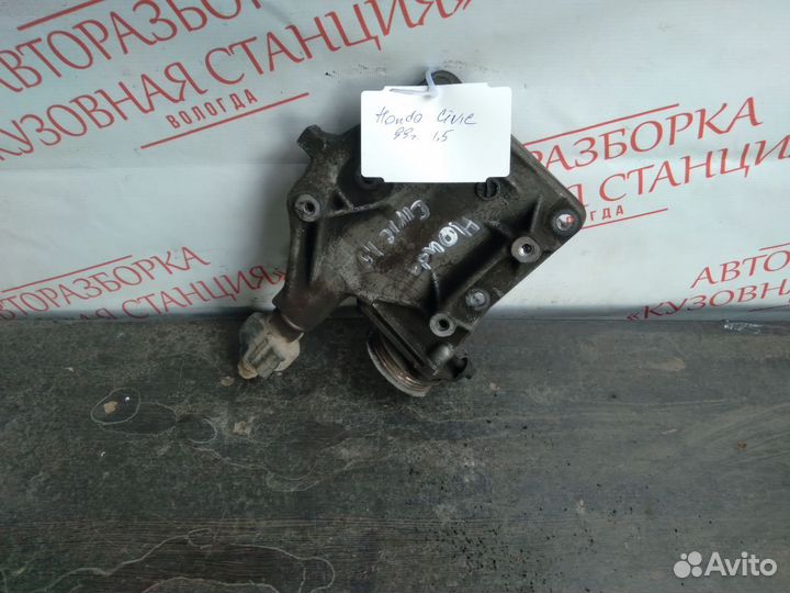 Кронштейн Honda Civic 1.5