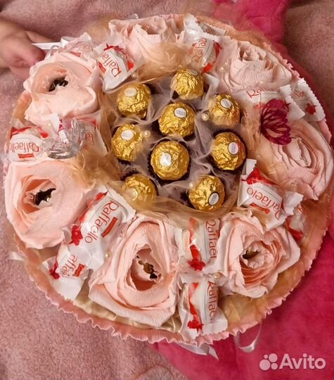 Сладкие букеты из конфет