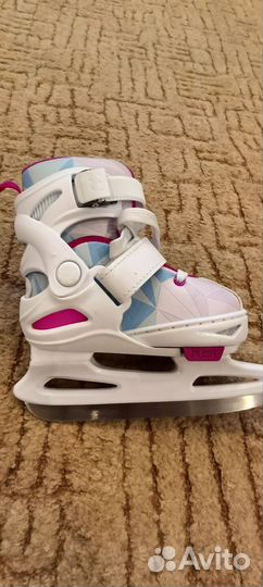 Коньки хоккейные