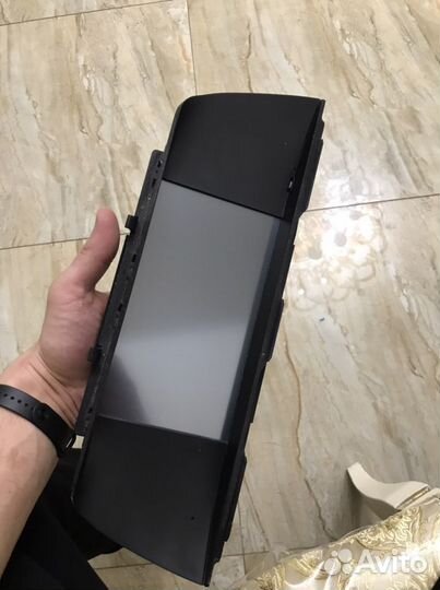 Большой монитор от бмв F10